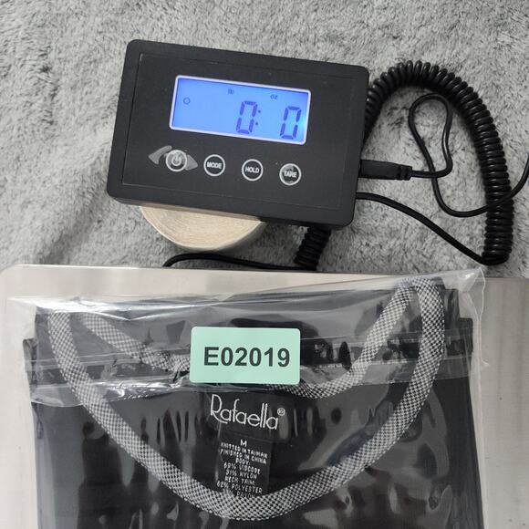 Rafaella Top Womens M Black White Houndstooth Trim Sleeveless Stretch Knit Shell - Picture 9 of 9